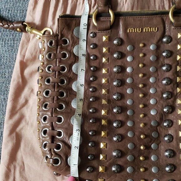 ๐ฉทHP๐ฉทMiu Miu deerskin handbag - Picture 5 of 13